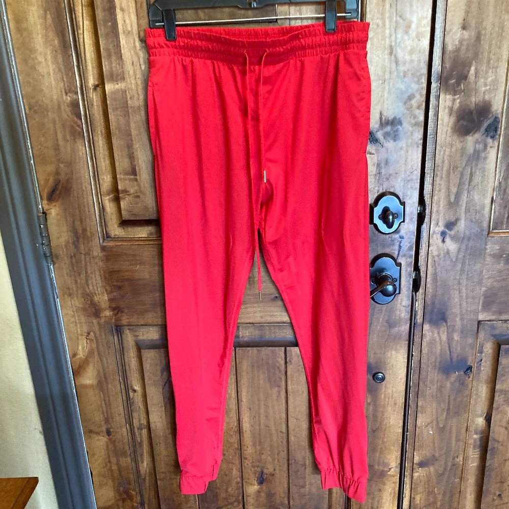 Zyia Red Everywhere Jogger L